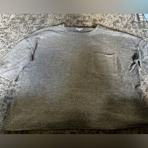Skylar and Jade Gray Long Sleeve Pullover Top Front Pocket Size: 1x